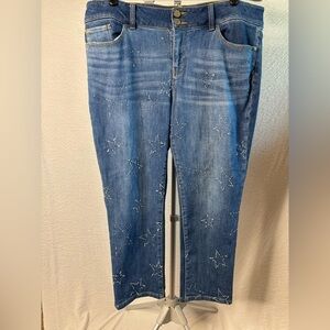 New York & Company Star Embellished Cropped Boyfriend Jeans – Sz 16